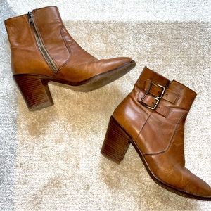 J. Crew Dean Brown Leather Ankle Boots 8.5 Buckle Booties ZipUp Block Heel Camel